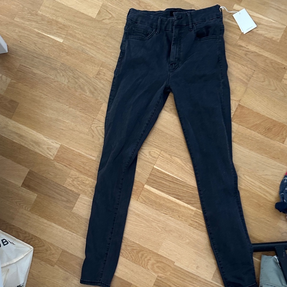 MOTHER High Rise Dark Blue Women's Jeans brand new w tags